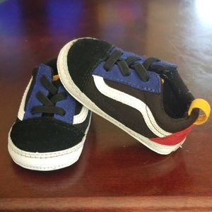 Van's infant shoes